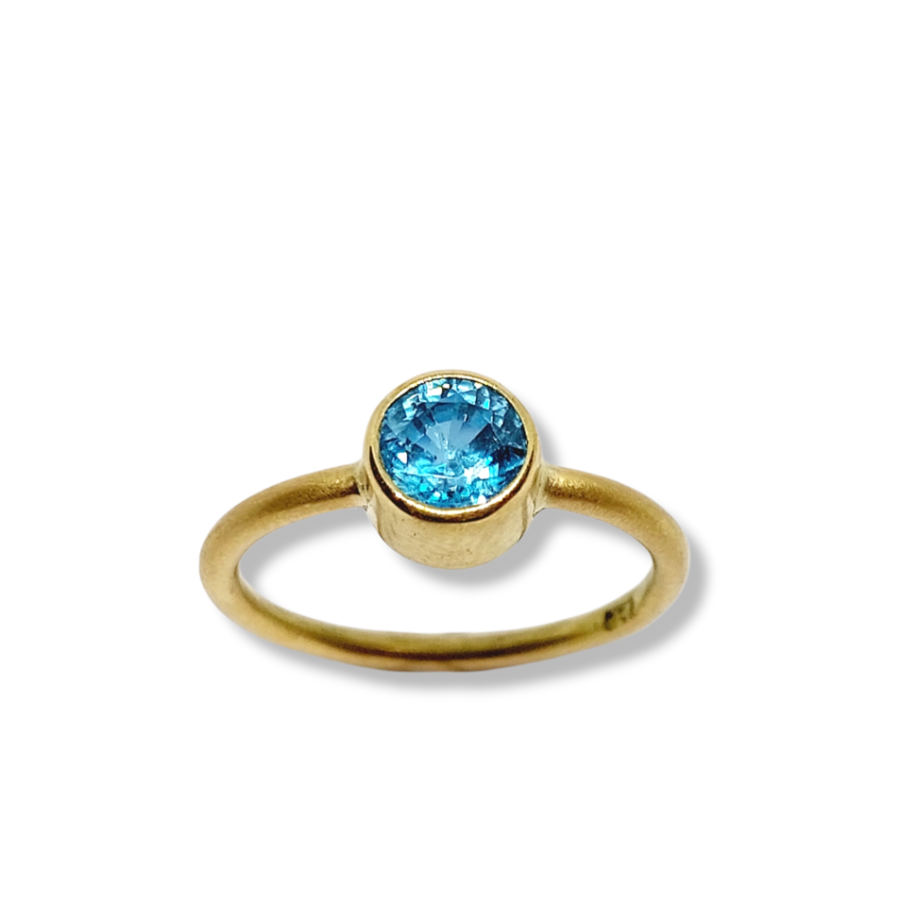 Ring aus 750er Gelbgold mit Natur Zirkon